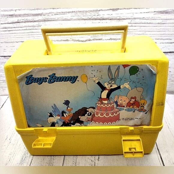Bugs Bunny & Friends Vintage Lunch Box Warner Brothers Yellow - Picture 5 of 14